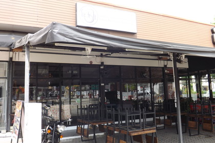 お店の外観（新店）